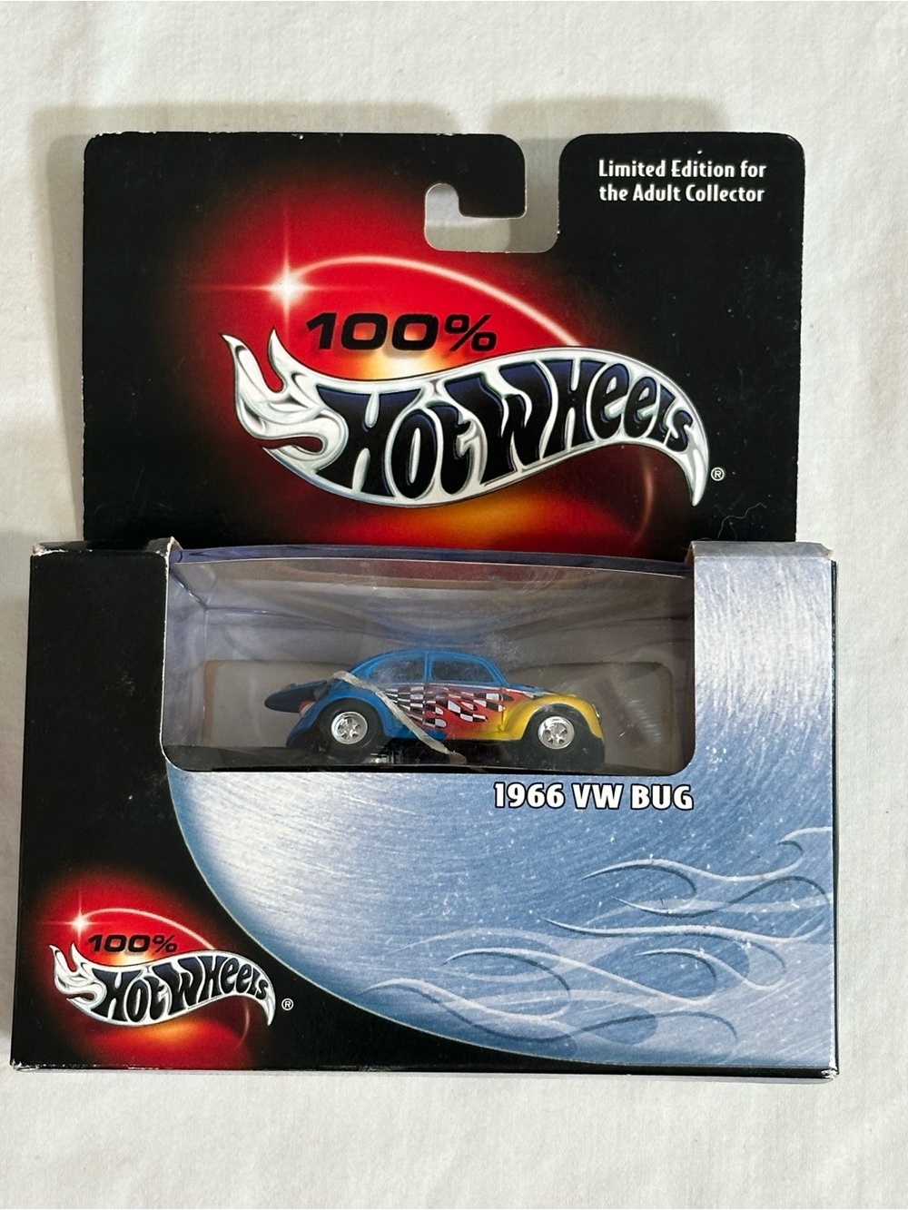 Vintage 2002 1966 VW Bug 1:64 100% Hot Wheels Collectible Die Cast Car